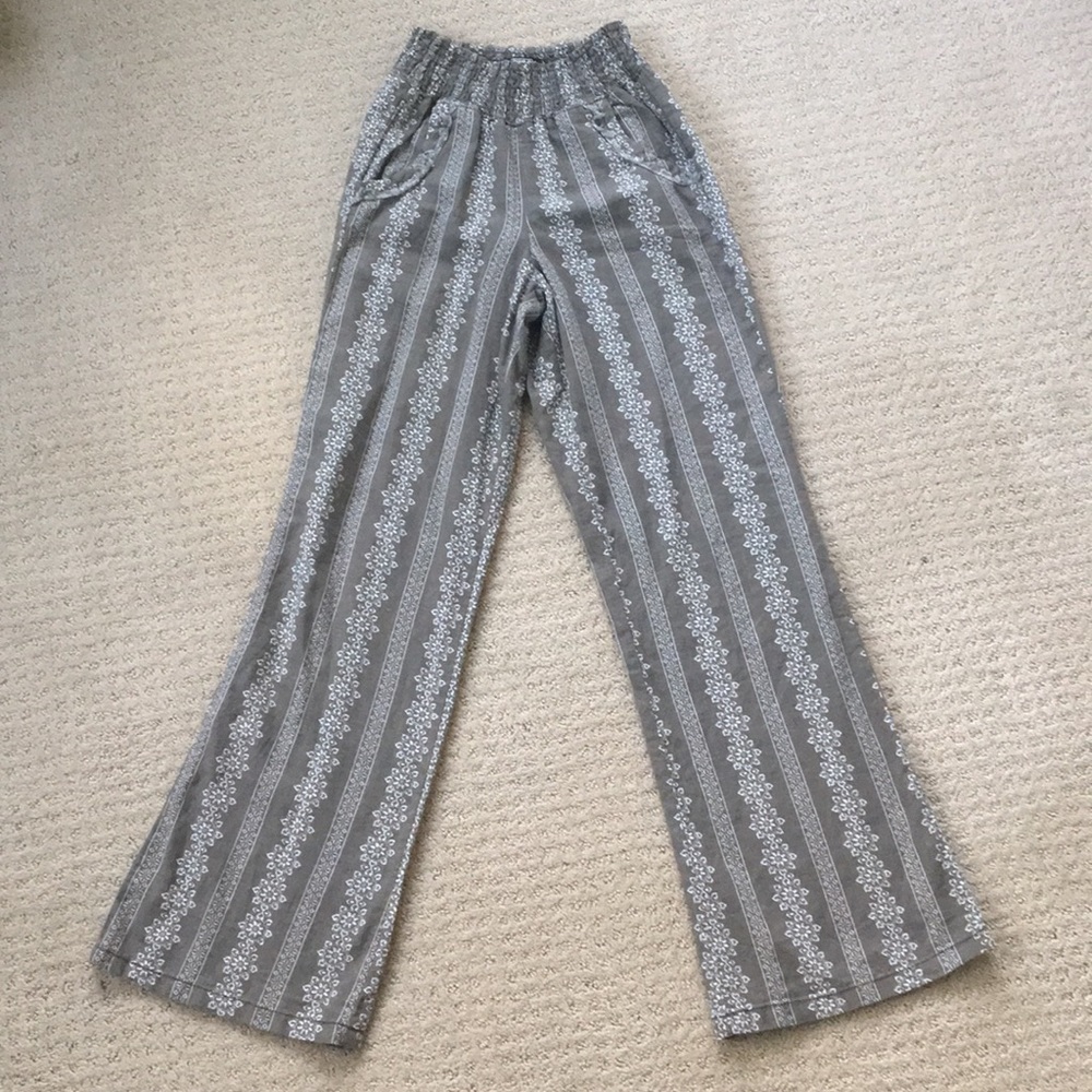 navy green patterned pants